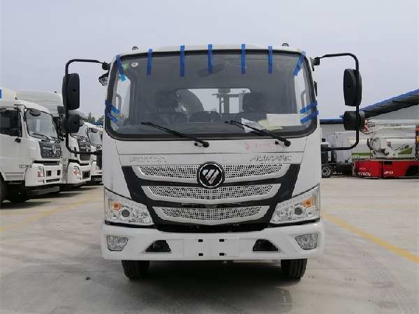 福田歐馬可藍(lán)牌清障車(chē)